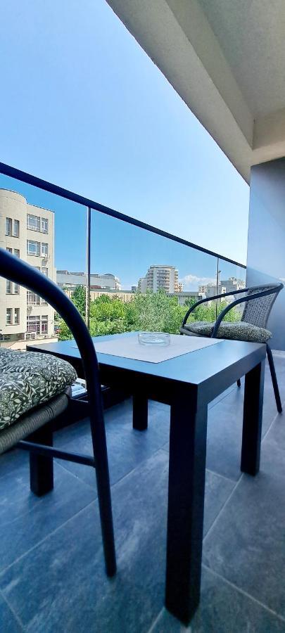 Relax Home Apartment Q Ясси Екстер'єр фото
