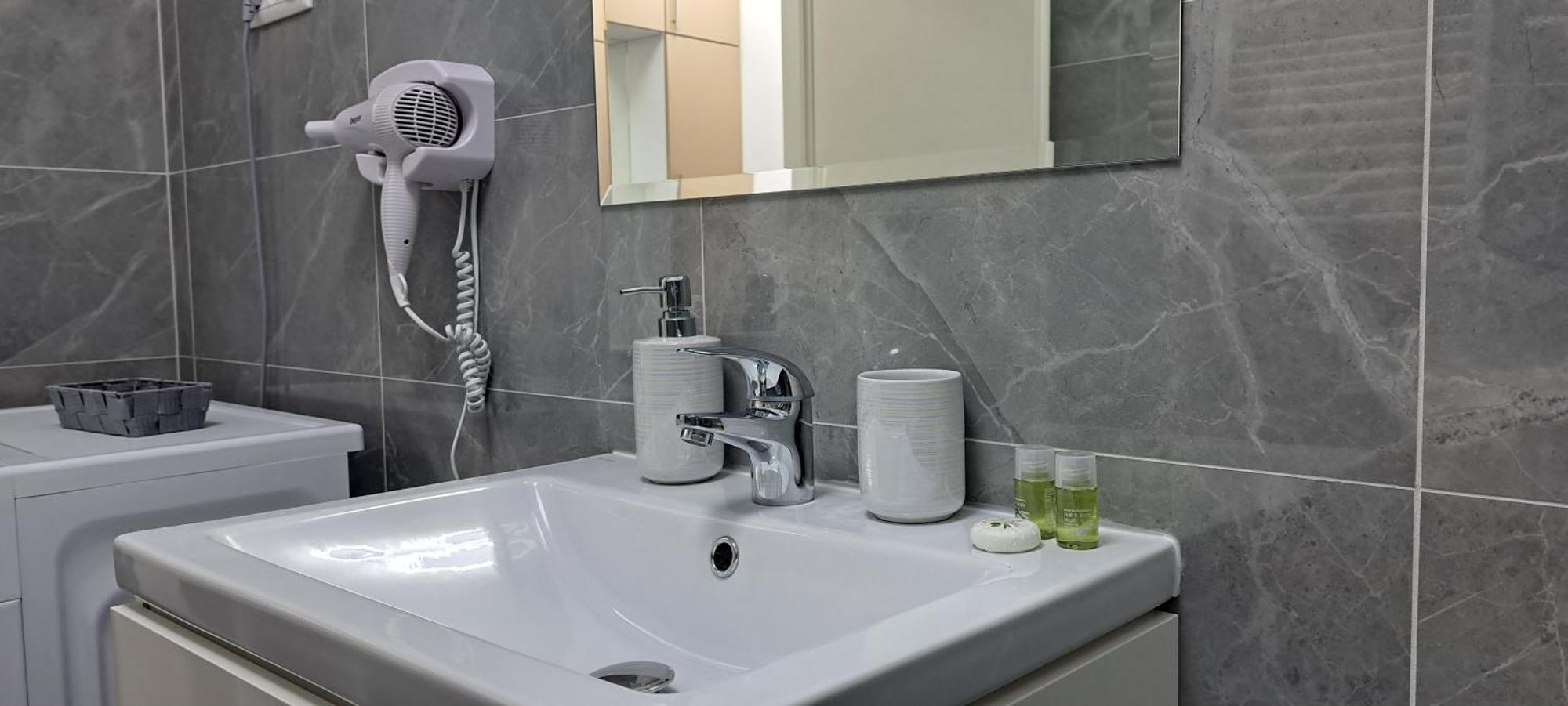 Relax Home Apartment Q Ясси Екстер'єр фото